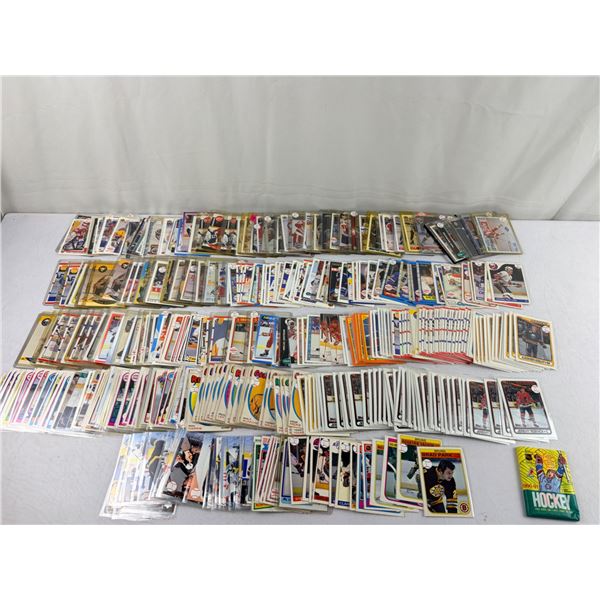 Assortment of 1980's-90's Hockey Cards