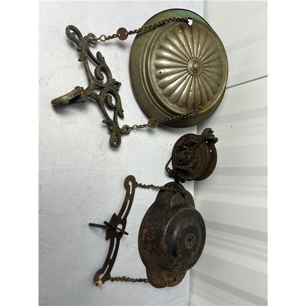 Oil Lamp Retractors