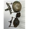 Image 1 : Oil Lamp Retractors