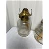 Image 4 : 7 misc. squat oil lamps