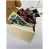 Image 7 : Hockey and Baseball Cards