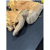 Image 3 : Vintage handcrafted tasseled Moccasins