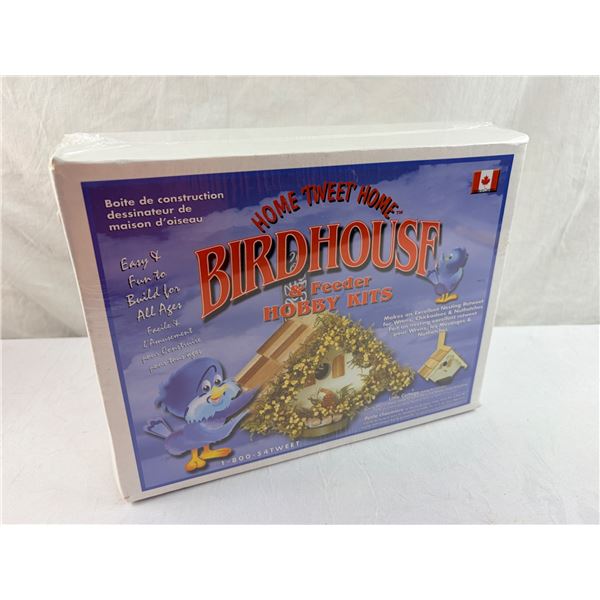 NEW HOME TWEET HOME BIRD HOUSE KIT