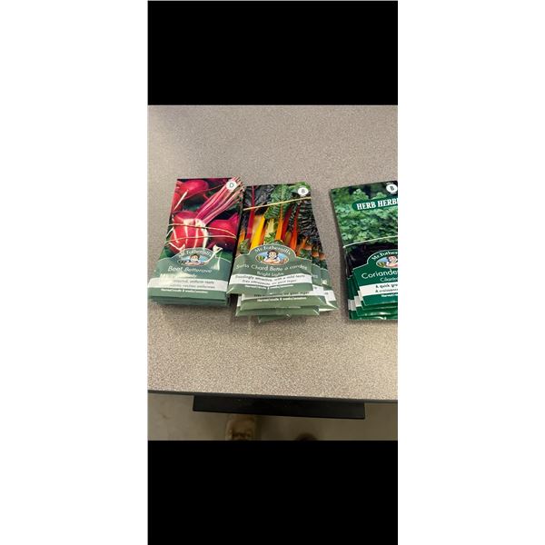 15 Packs Of Vegetable Seeds