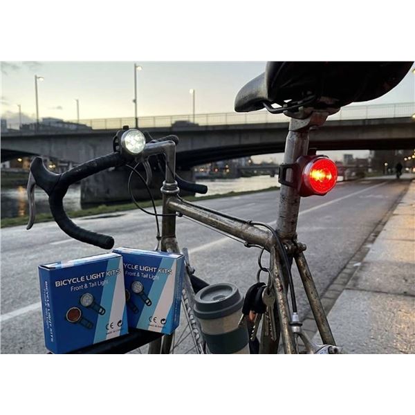 Vont 'Pyro' USB Rechargeable Bike Light Set