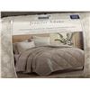 Image 3 : Jennifer Adams 6 Piece Queen/Grand Comforter