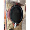 Image 6 : Staub Cast Iron Cocotte with Grill Lid