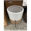 Image 4 : Rivet Mid-Century Ceramic Planter with Stand