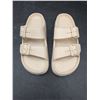 Image 2 : Beige slip-on rubber sandals, size 6