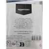Image 3 : Amazon Basics Microfiber Towel 70.9x35.4 in