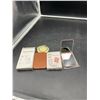 Image 2 : Magnetic Wallet and Lighted Makeup Mirror