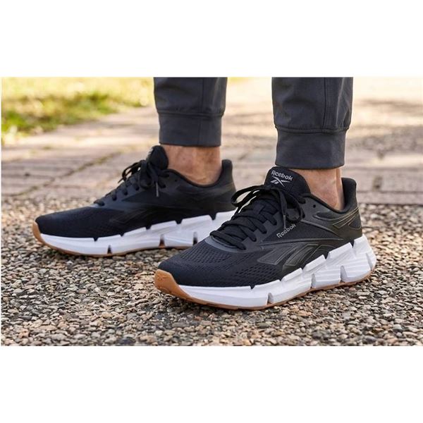 Reebok Floatride Fuel Black Sneakers Size 10