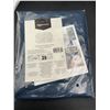 Image 2 : Amazon Basics Blue Microfiber Towel