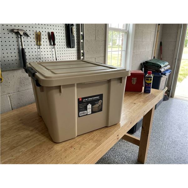 44 Qt WeatherPro Heavy-Duty Storage Box