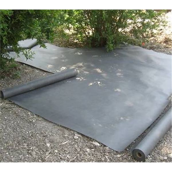 Mr. Tweed Weed Pro Landscape Fabric 3'x50'
