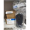 Image 2 : Eaton 1252 Power Outlet, 10 pcs