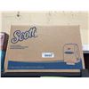 Image 2 : Scott Manual Roll Towel Dispenser