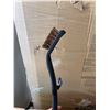 Image 4 : LOT OF 6 GrillPro Palmyra Grill Brushes