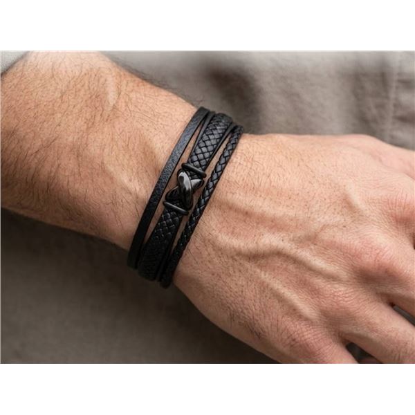 SERASAR Black Leather Bracelet in Box