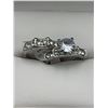 Image 1 : Ladies 1.2 Carat Brilliant Cut Solitaire Engagement Ring Set