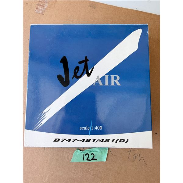 JET AIR B747-481/481(D) 1:400 SCALE MODEL AIRPLANE DIECAST BRAND NEW