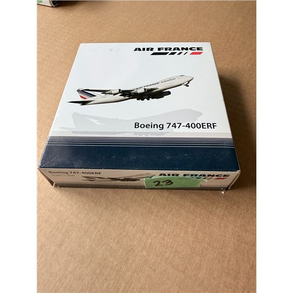 AIR FRANCE BOEING 747-400ERF MODEL AIRPLANE IN BOX DIECAST