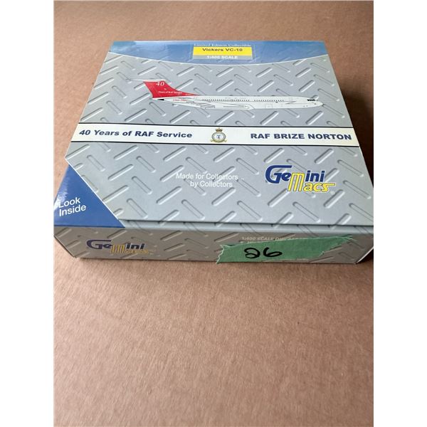 GEMINI MACS VICKERS VC-10 1:400 SCALE MODEL AIRPLANE DIECAST