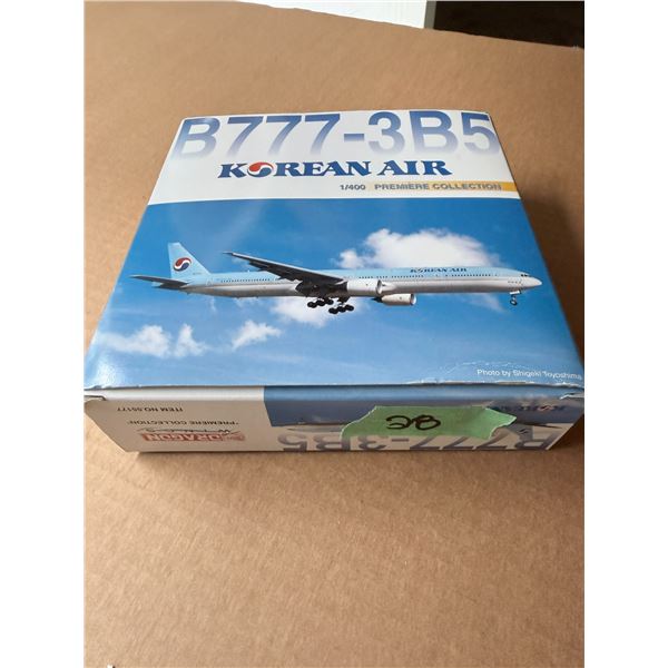 KOREAN AIR B777-3B5 1:400 MODEL AIRPLANE DIECAST