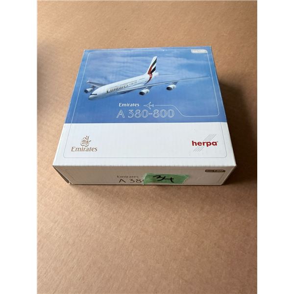 HERPA EMIRATES A380-800 AIRPLANE MODEL 1:500 DIECAST
