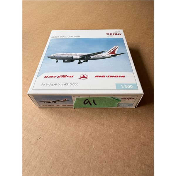 HERPA AIR INDIA AIRBUS A310-300 1:500 MODEL AIRPLANE DIECAST