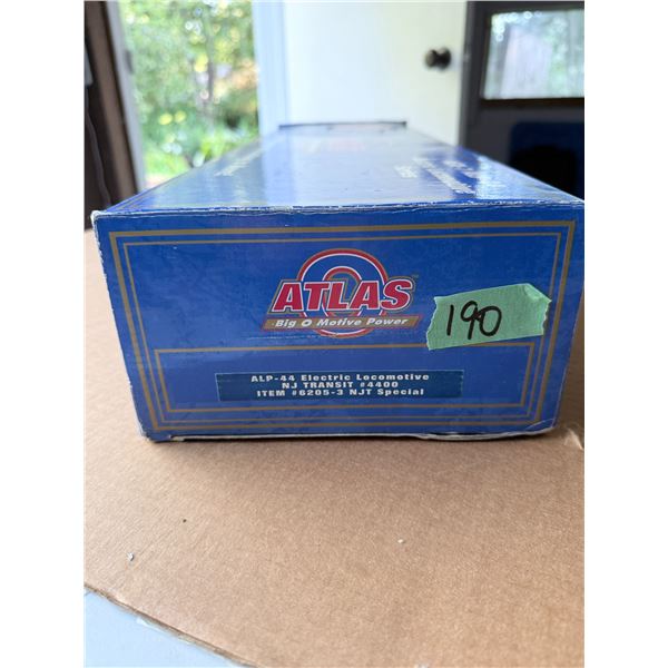 ATLAS O GAUGE ALP-44 ELECTRIC LOCOMOTIVE NJ TRANSIT 4400 IN BOX