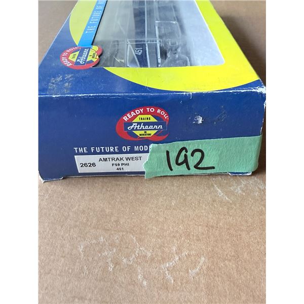 ATHEARN READY-TO-ROLL AMTRAK WEST F59PHI 451 MODEL TRAIN LOCOMOTIVE