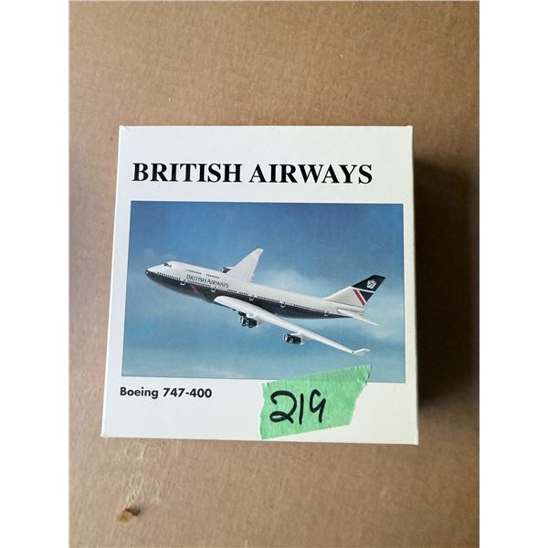 BRITISH AIRWAYS BOEING 747-400 DIECAST MODEL AIRPLANE