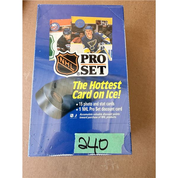 NHL PRO SET 1990 HOCKEY TRADING CARD BOX (SEALED)