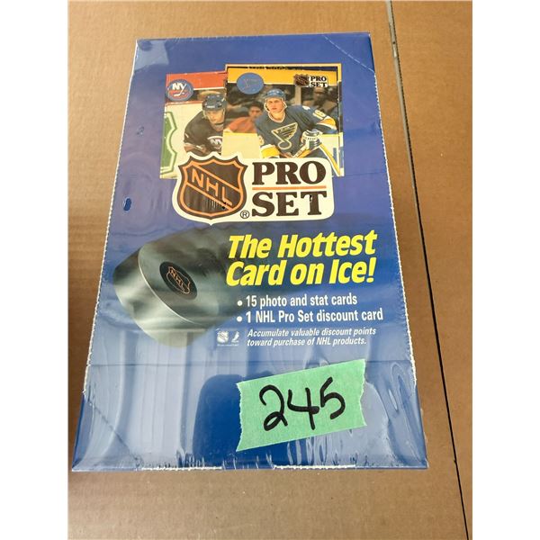 NHL PRO SET 1990 HOCKEY TRADING CARDS BOX (SEALED)