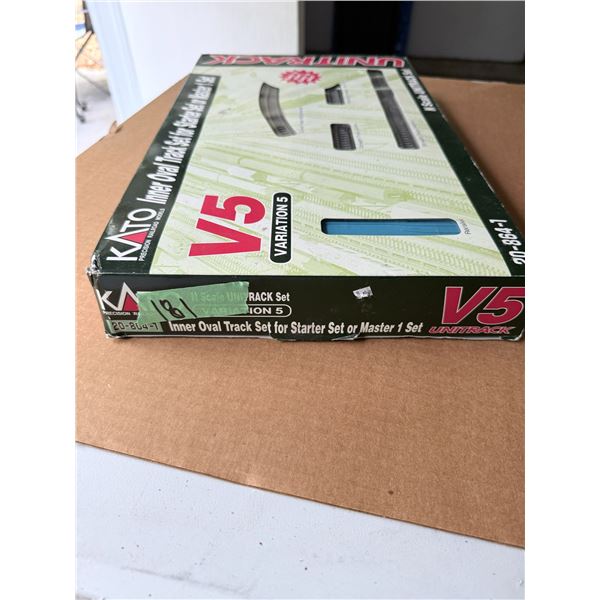 KATO UNITRACK INNER OVAL TRACK SET N SCALE MODEL TRAIN