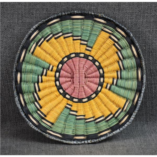 HOPI WICKER BASKETRY PLAQUE