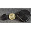 Image 14 : FOUR PAPAGO HORSE HAIR AND TWO NAVAJO YARN BASKETS