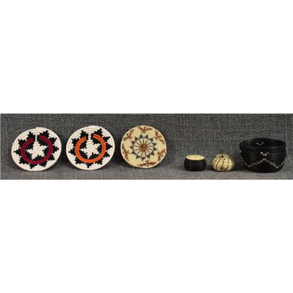 FOUR PAPAGO HORSE HAIR AND TWO NAVAJO YARN BASKETS