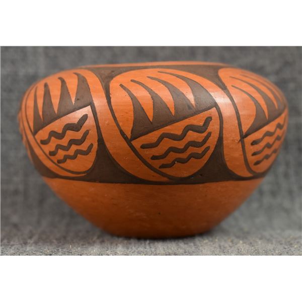 HOPI POTTERY BOWL (VERLA DEWAKUKU)