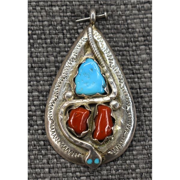 ZUNI SILVER PENDANT (EFFIE CALAVAZA)