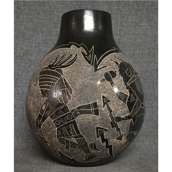 SANTA CLARA POTTERY VASE (DAN TAFOYA)