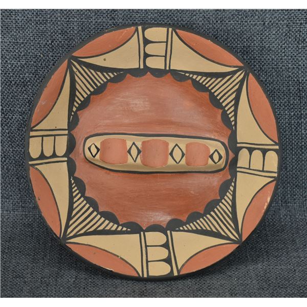 JEMEZ POTTERY PLATE (IRENE HERRERA)