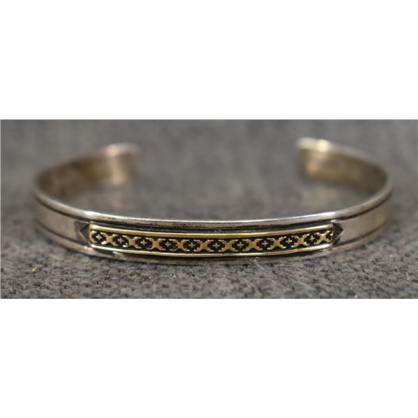 BRACELET (M. M. ROGERS)