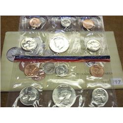 1990 US Mint UNC Set P/D