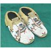 Image 2 : Northern Plains Moccasins