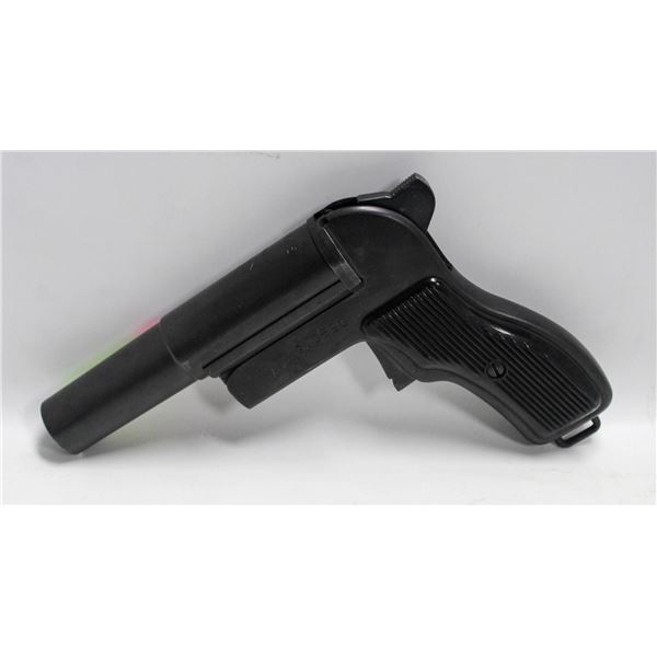 POLISH 1960'S FLARE GUN