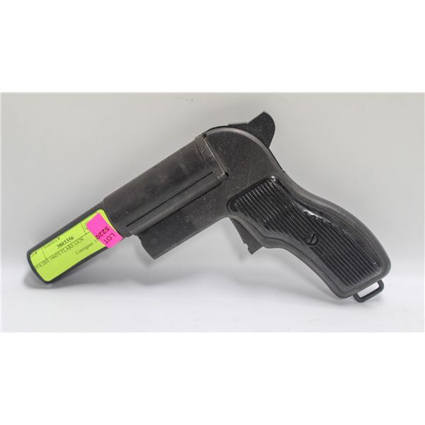 POLISH 1960'S FLARE GUN