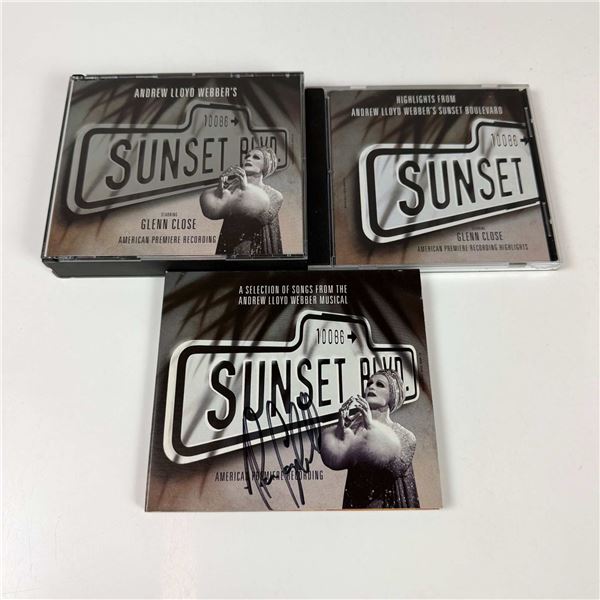 4pc Sunset Boulevard CDs, One Signed on Front Cover by Alan Campbell