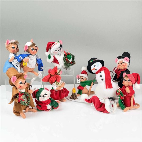 10pc Annalee Christmas and Hanukkah Figurines